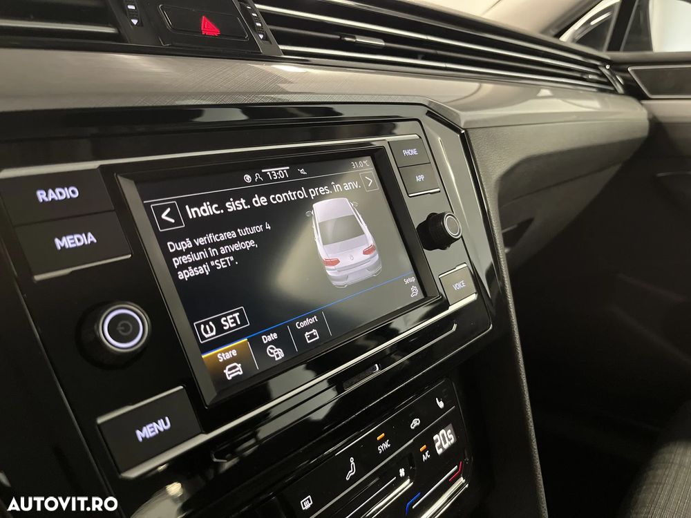 Volkswagen Passat 2.0 TDI DSG Comfortline - 20