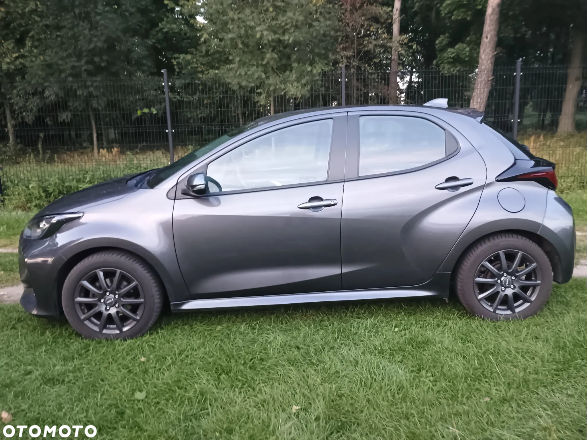 Toyota Yaris 1.5 Comfort - 2