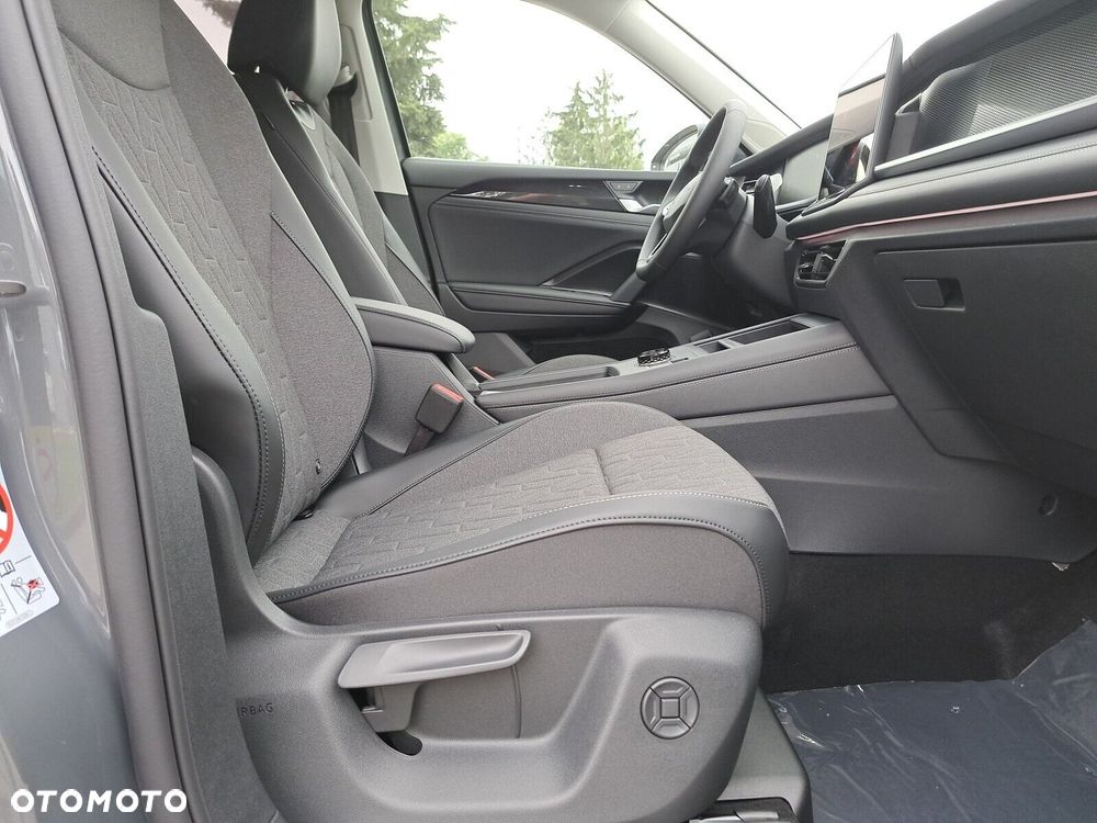 Volkswagen Tayron 1.5 eTSI mHEV Life Plus DSG - 29