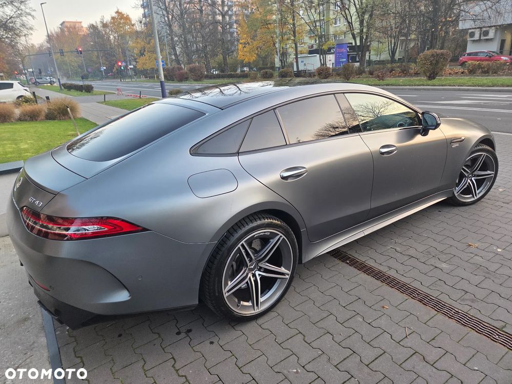 Mercedes-Benz AMG GT 43 4-Matic+ - 16