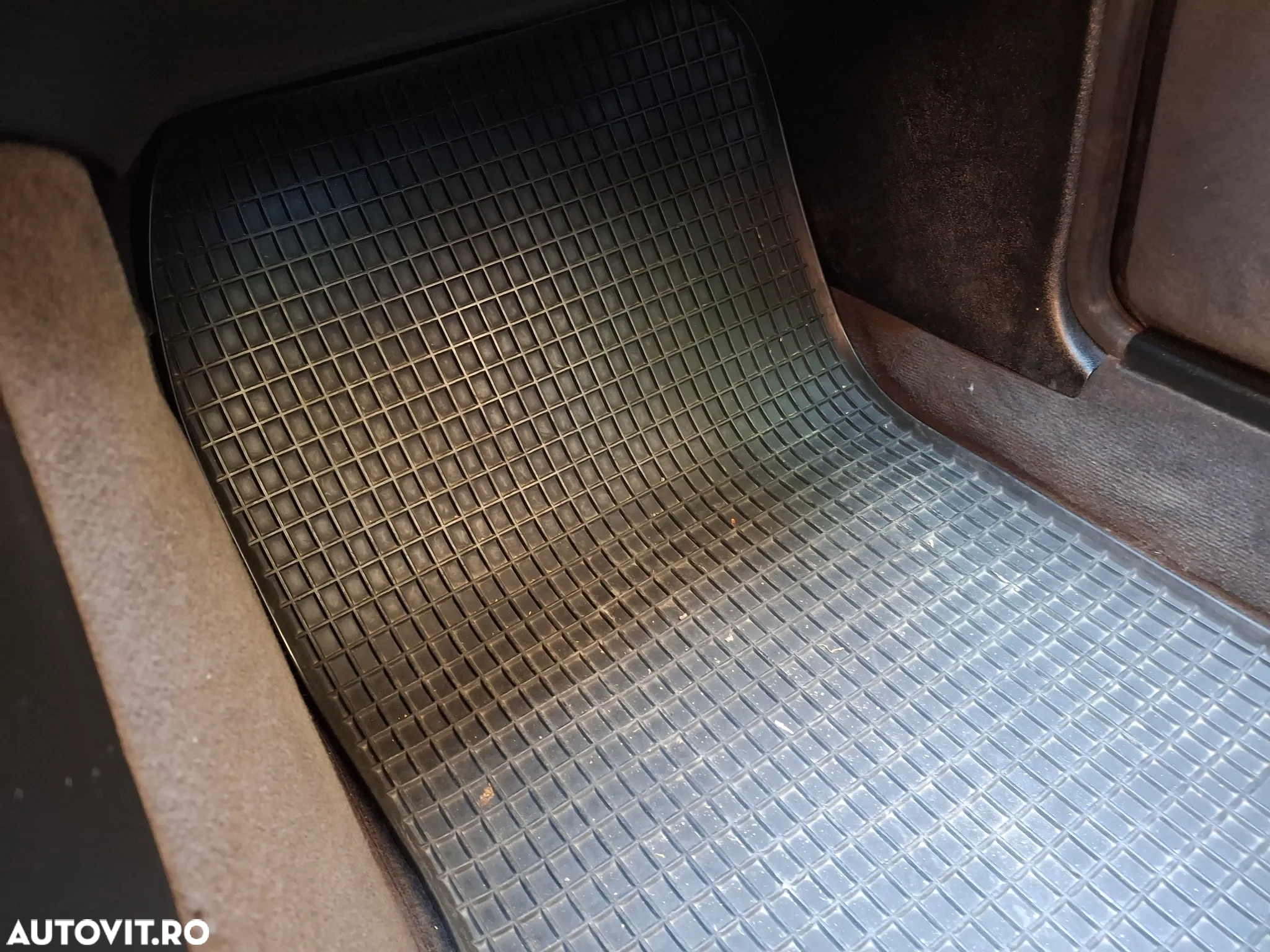 Mercedes-Benz W124 - 6