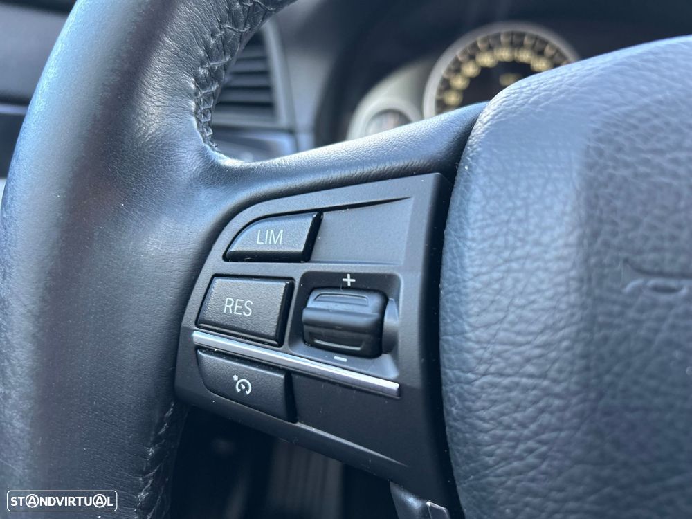 BMW 520 d Line Luxury Auto - 31