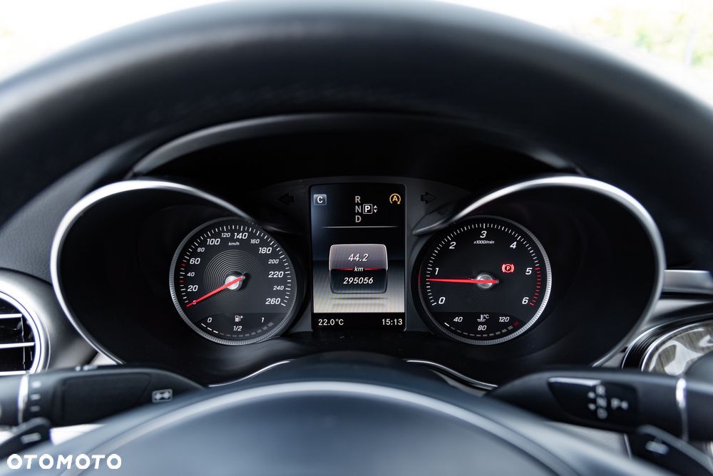Mercedes-Benz Klasa C 220 (BlueTEC) d 7G-TRONIC AMG Line - 32