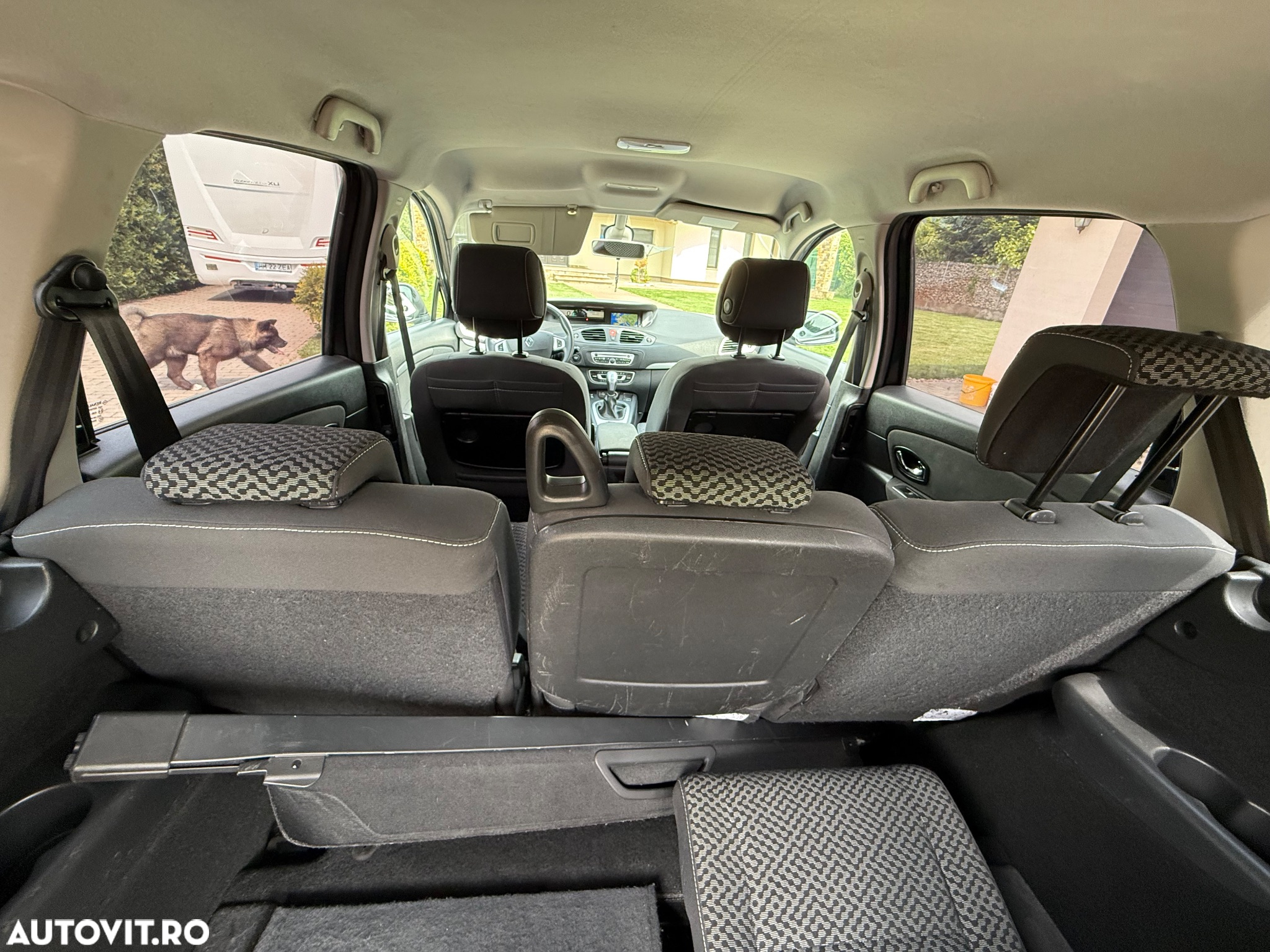 Renault Grand Scenic dCi 110 EDC Bose Edition - 26