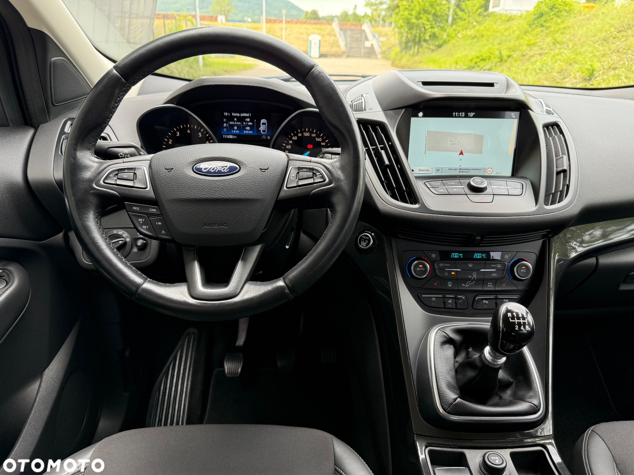 Ford Kuga 1.5 EcoBoost 2x4 Titanium - 13
