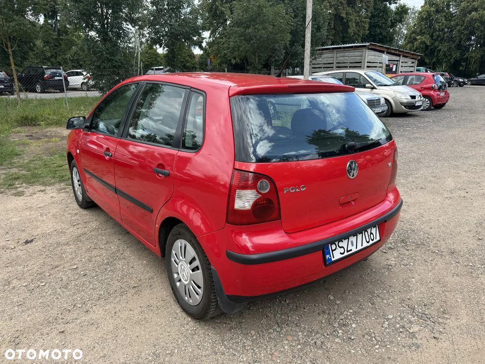 Volkswagen Polo - 4