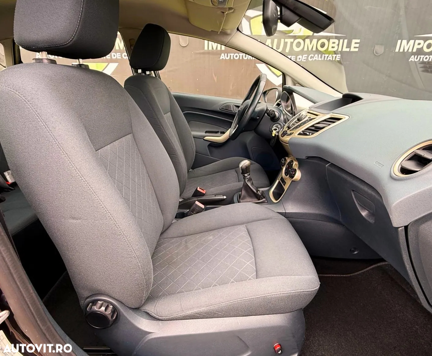 Ford Fiesta 1.4 Ghia - 18
