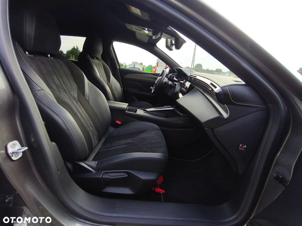 Peugeot 308 BlueHDi 130 EAT8 GT - 22