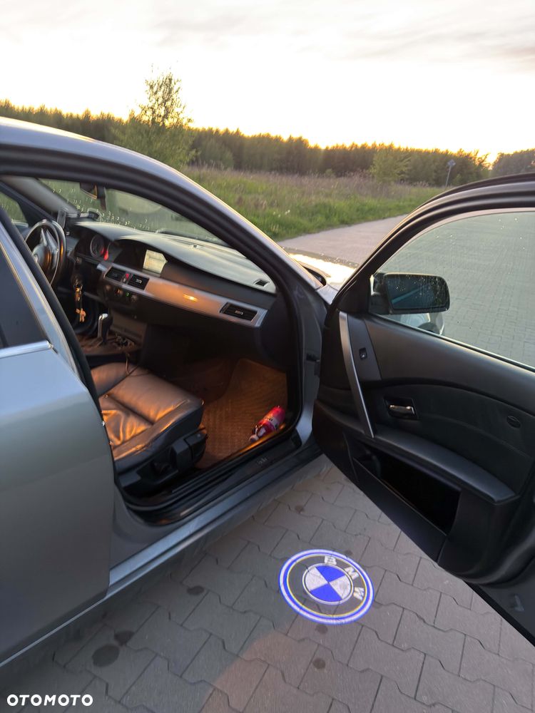 BMW Seria 5 535d - 14