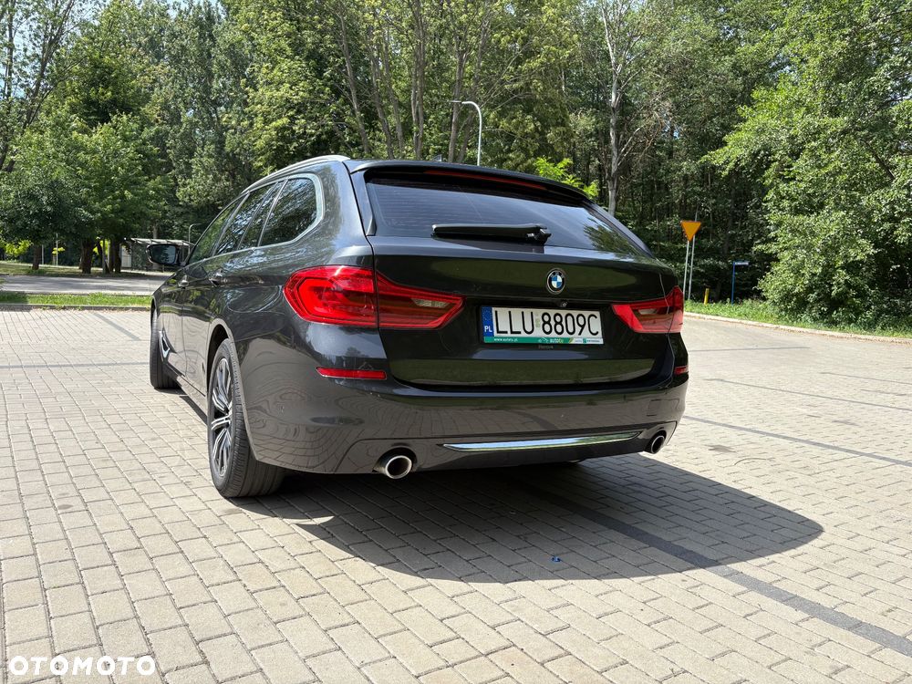 BMW Seria 5 520d Luxury Line - 6