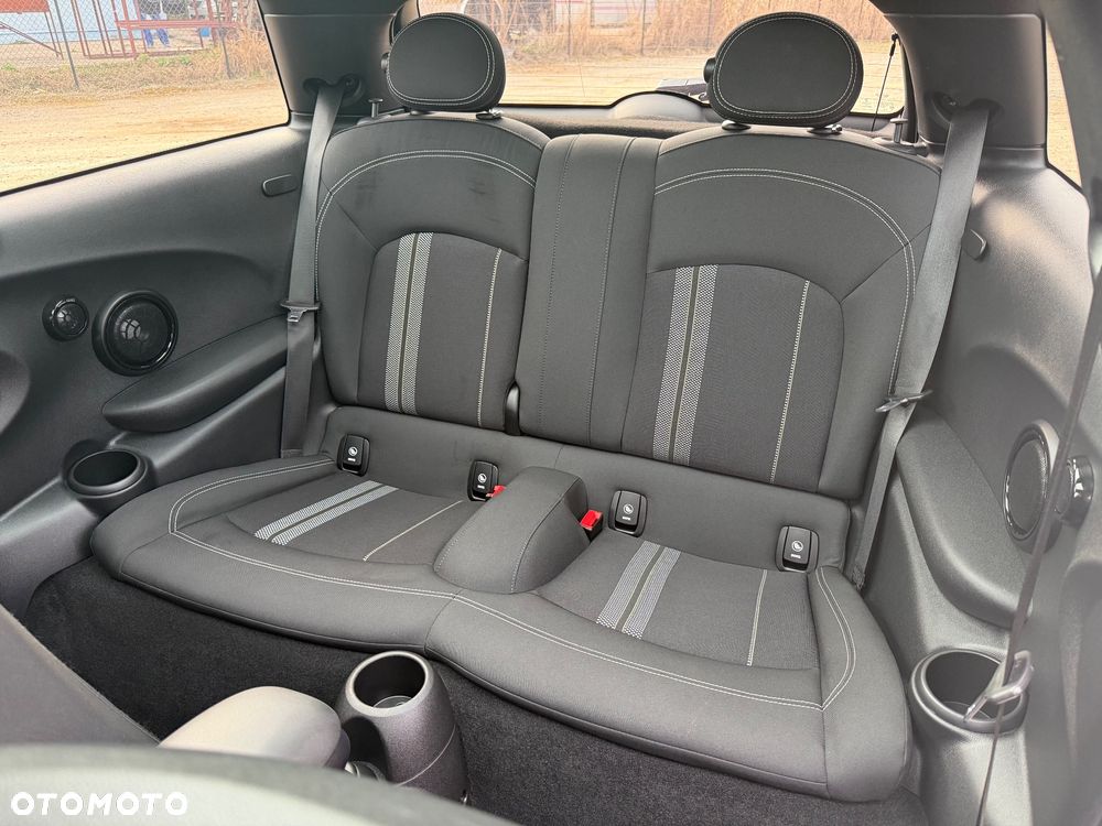 MINI Cooper John Works John Works Trim - 20