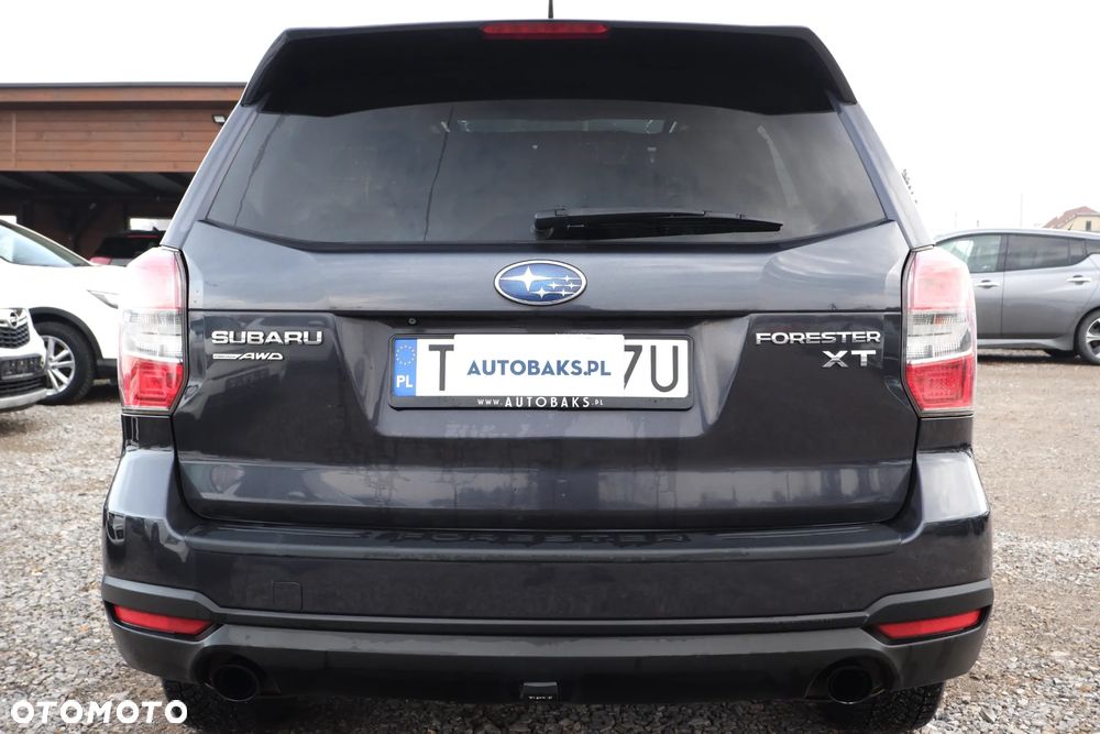 Subaru Forester 2.0XT Platinum Lineartronic - 34
