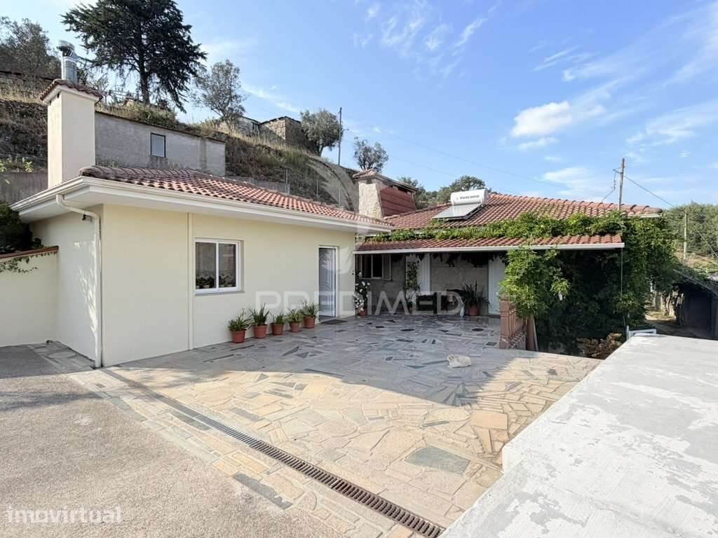 QUINTA | MORADIA T3 COM VINHA, PISCINA, ADEGA E LAGAR | GRILO – BAIÃO - Grande imagem: 3/40