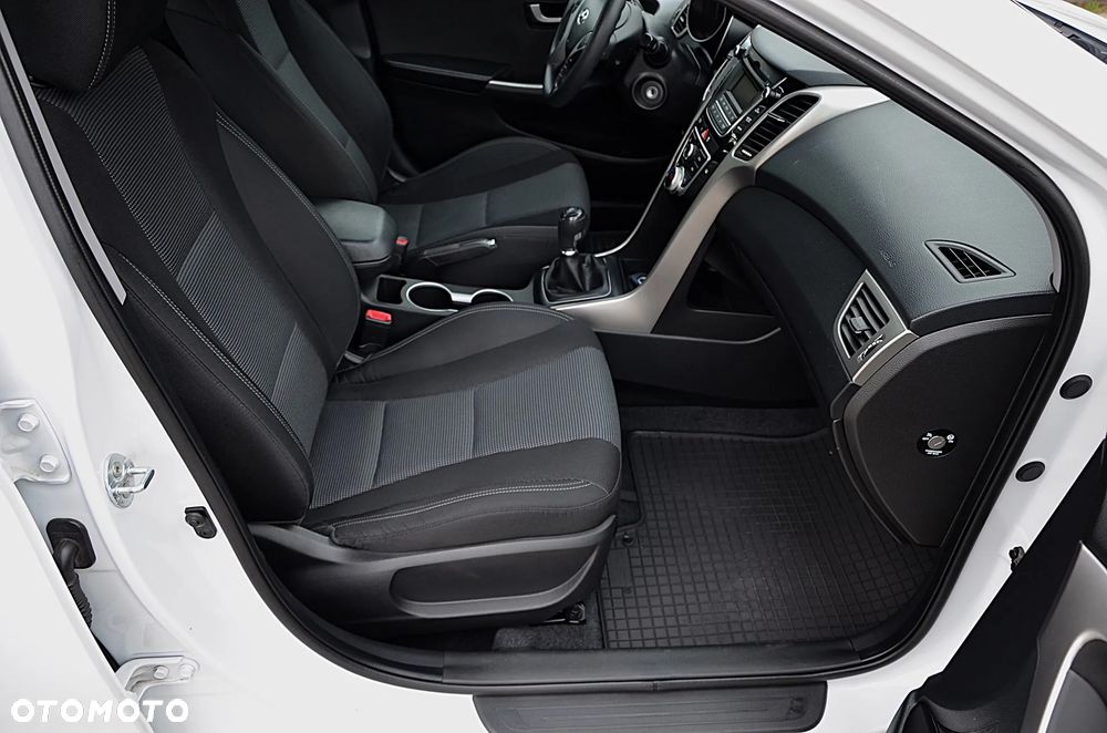 Hyundai i30 1.4 BlueDrive Classic - 20