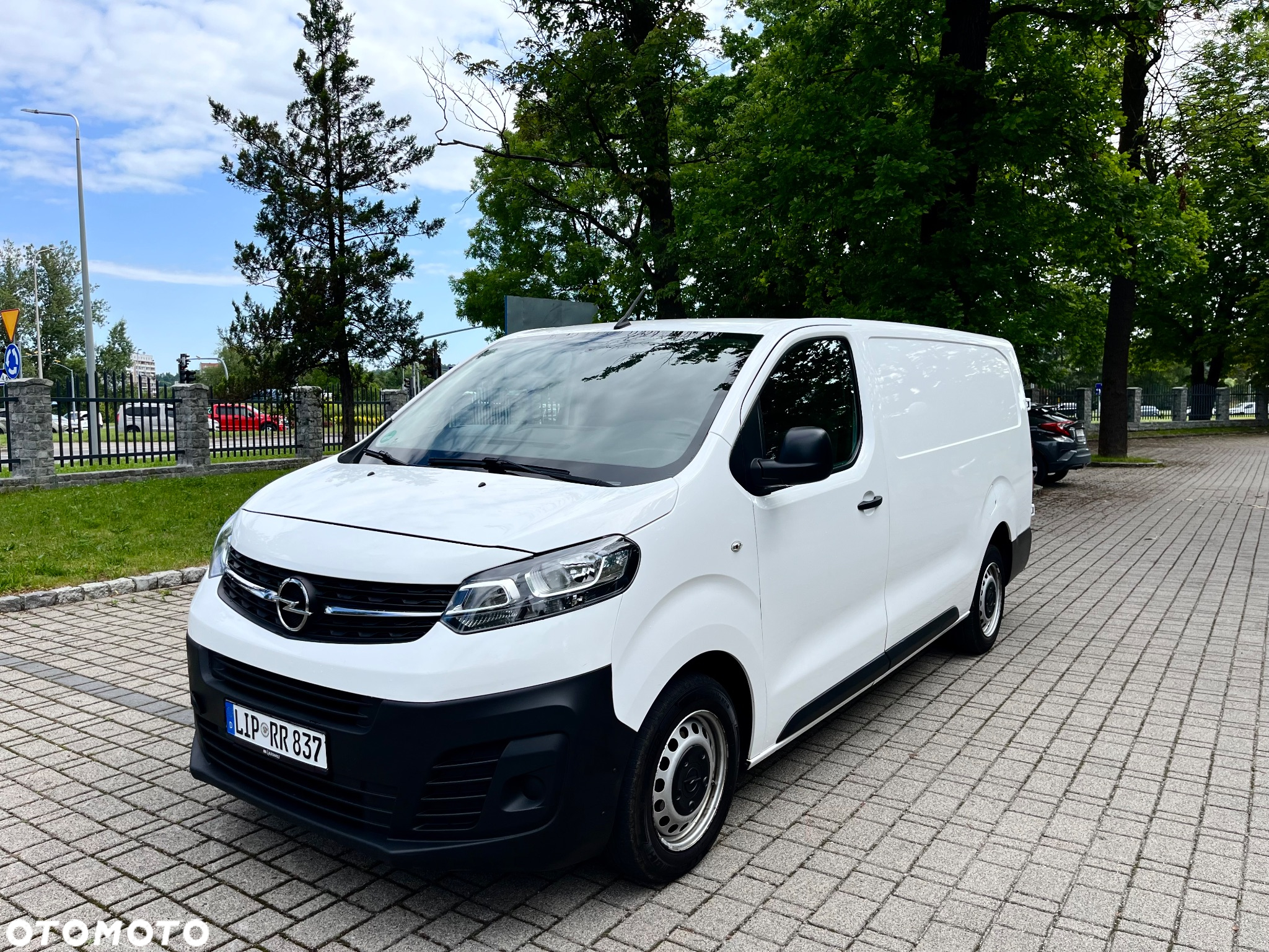Opel Vivaro - 2