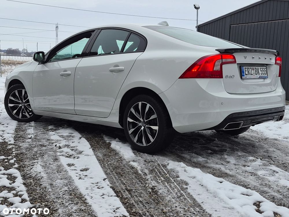 Volvo S60 D4 Geartronic Linje Svart - 8