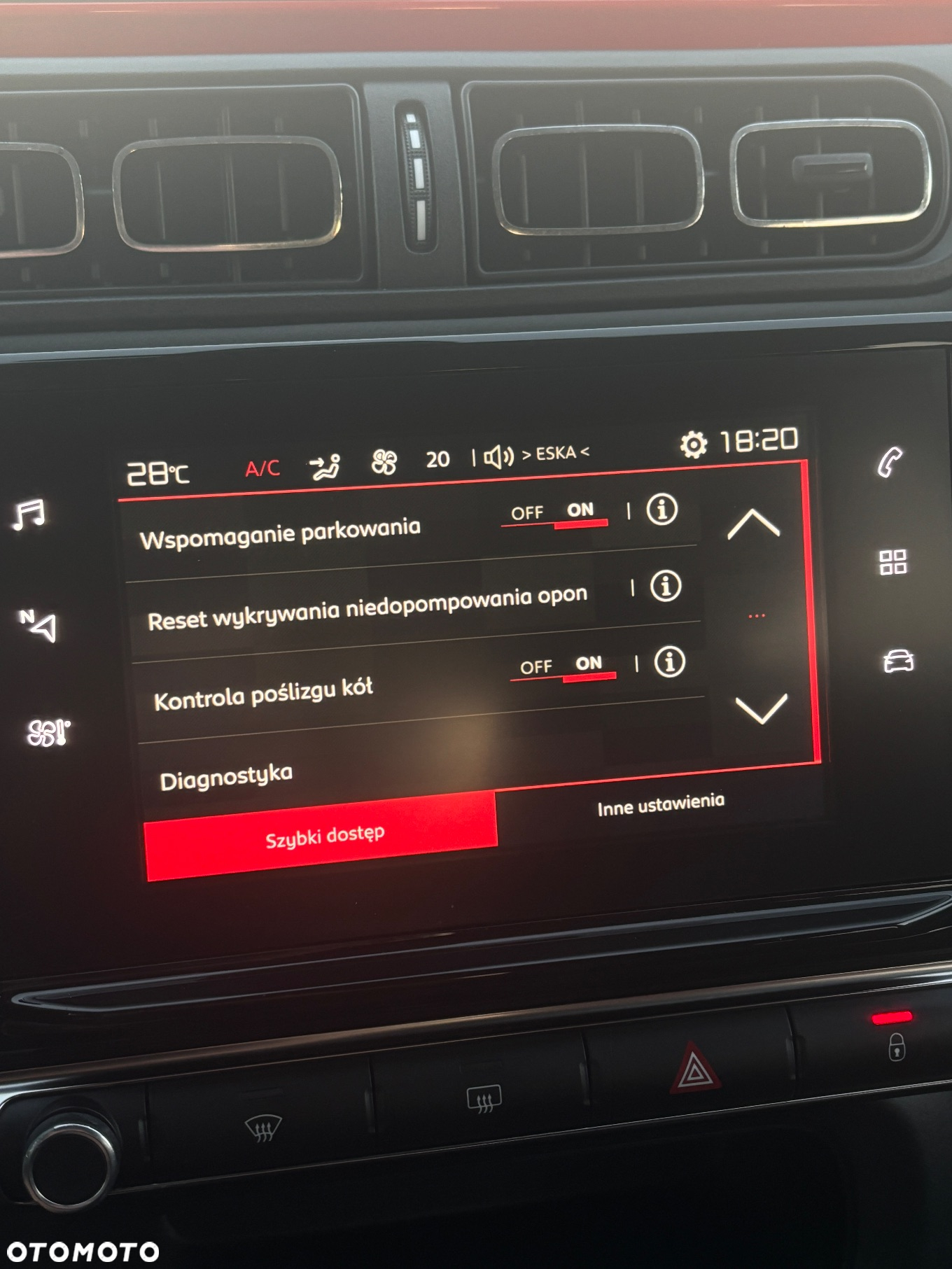 Citroën C3 1.2 PureTech Shine - 32