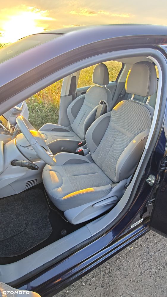 Peugeot 208 1.2 VTi Allure - 4
