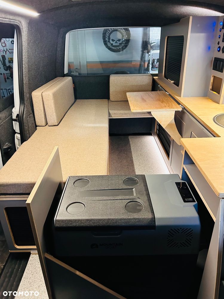 Volkswagen T5.1  4Motion kampervan - 17