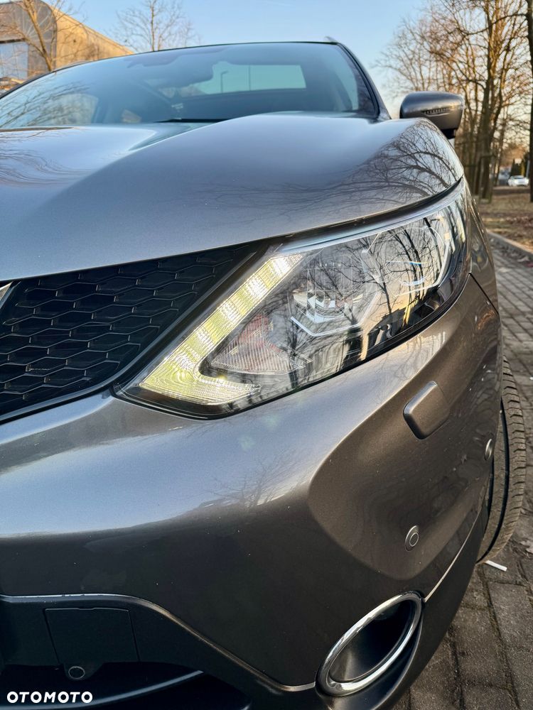Nissan Qashqai 1.6 dCi Xtronic TEKNA+ - 26