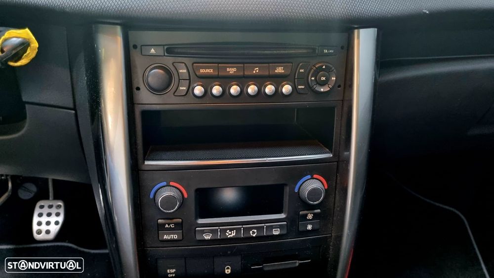 Peugeot 207 CC 1.6 16V - 17