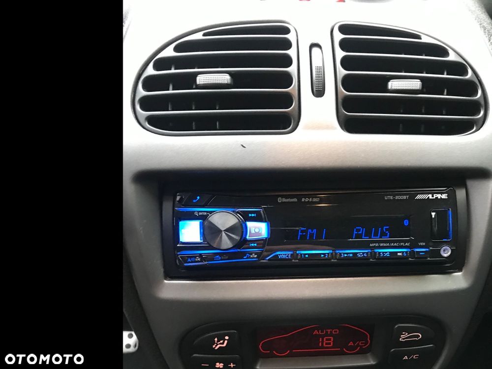 Peugeot 206 90 Quiksilver - 21