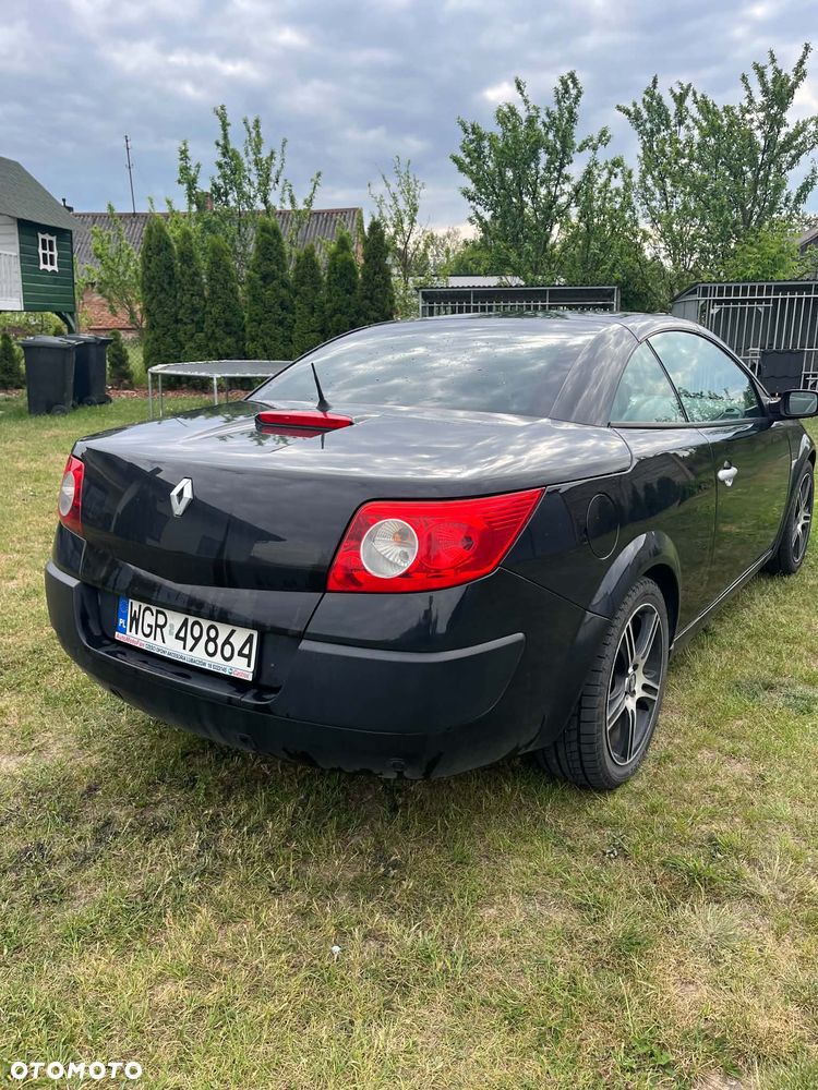 Renault Megane 2.0 16V Dynamique - 4