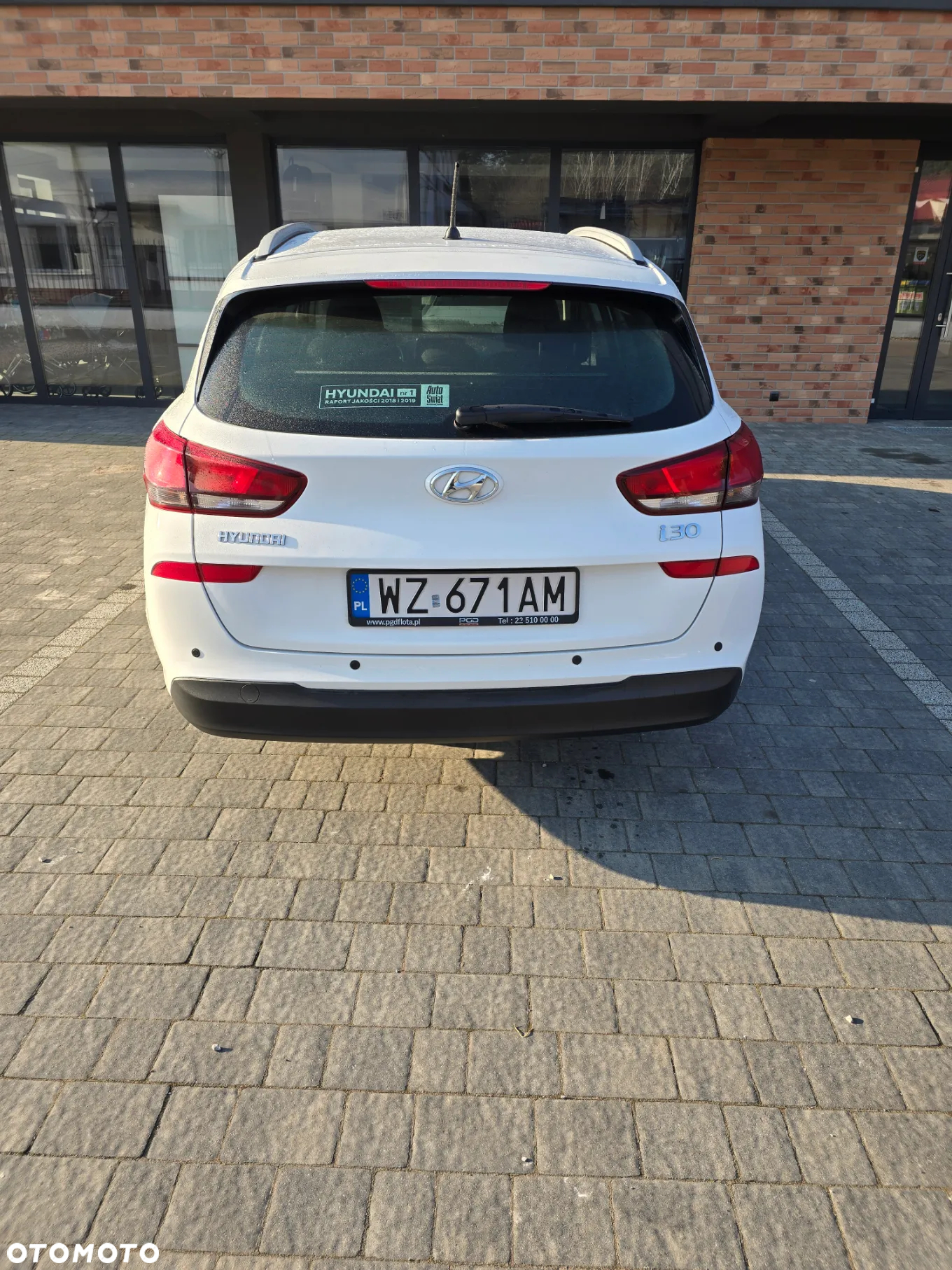Hyundai i30 1.4 Classic + - 4