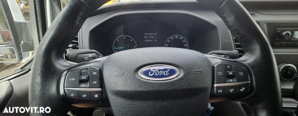 Ford Transit Custom - 14