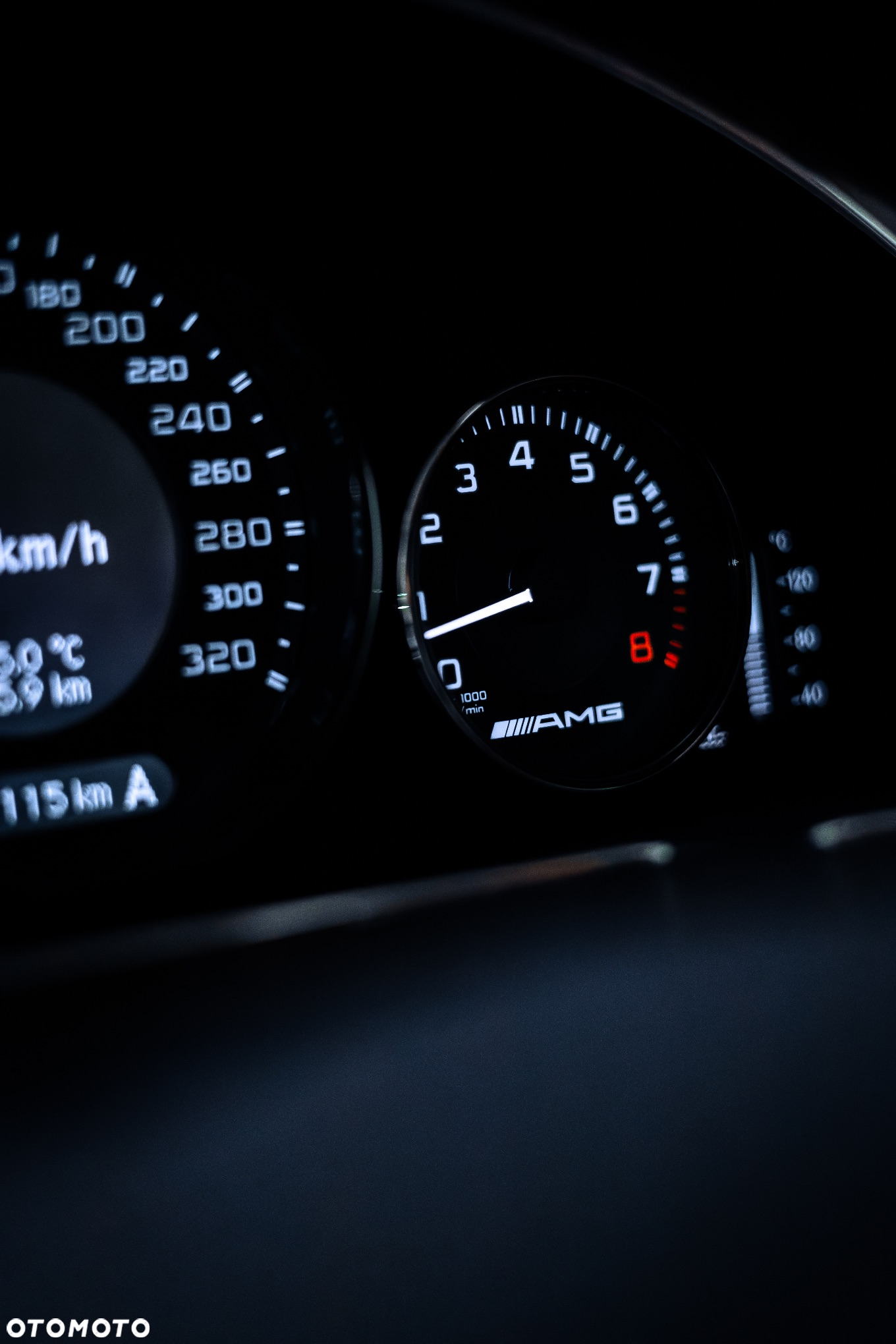 Mercedes-Benz CLS 63 AMG - 11