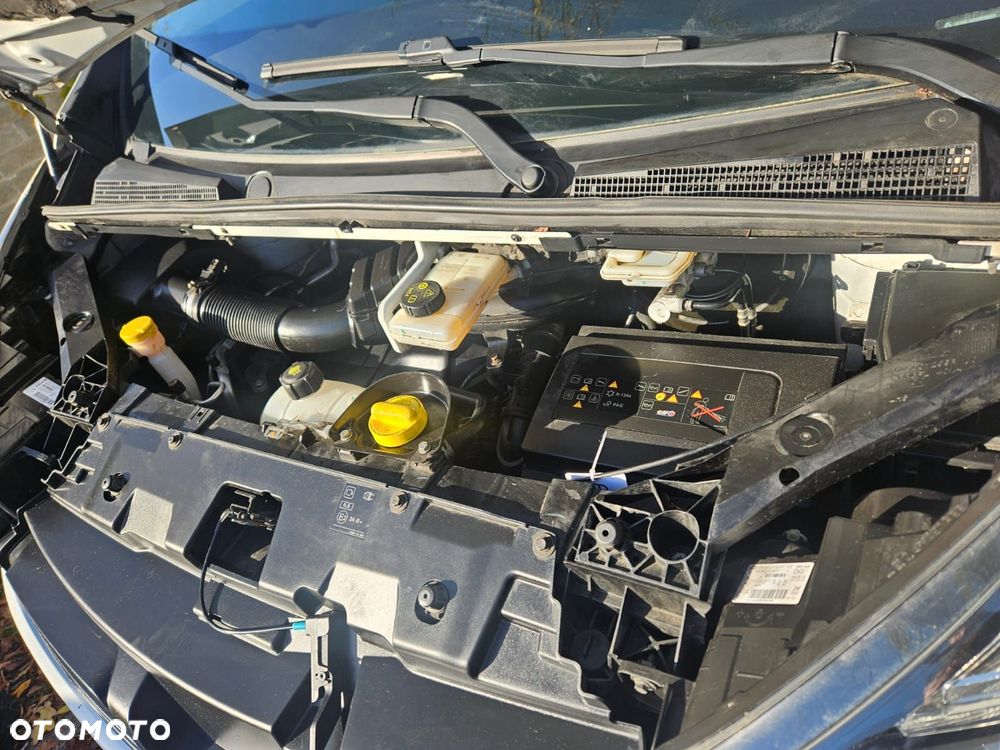 Renault Trafic - 30