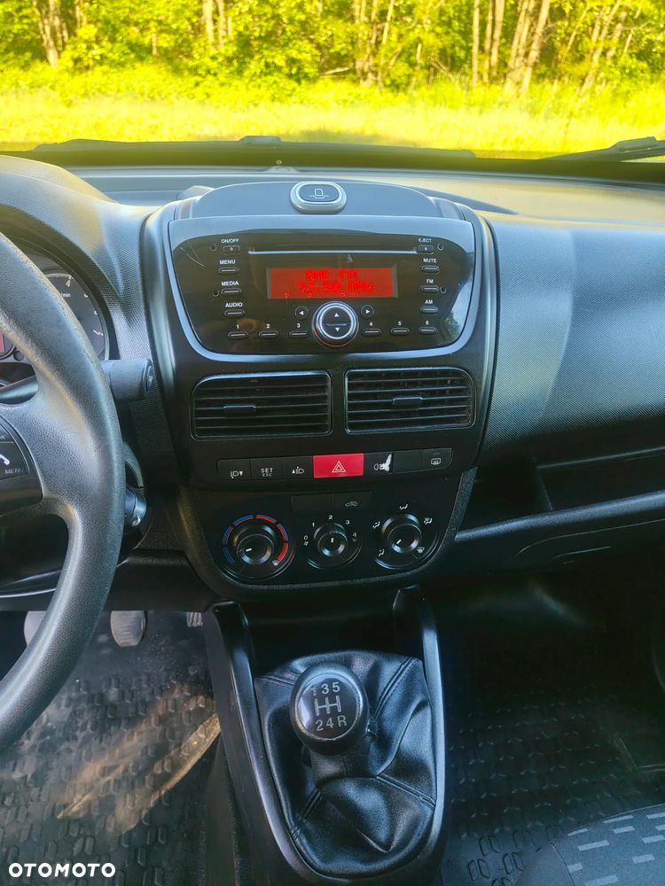 Opel Combo - 8