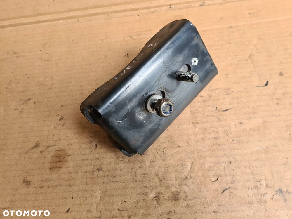 IVECO DAILY 3 99-06 poduszka pod silnik - 4