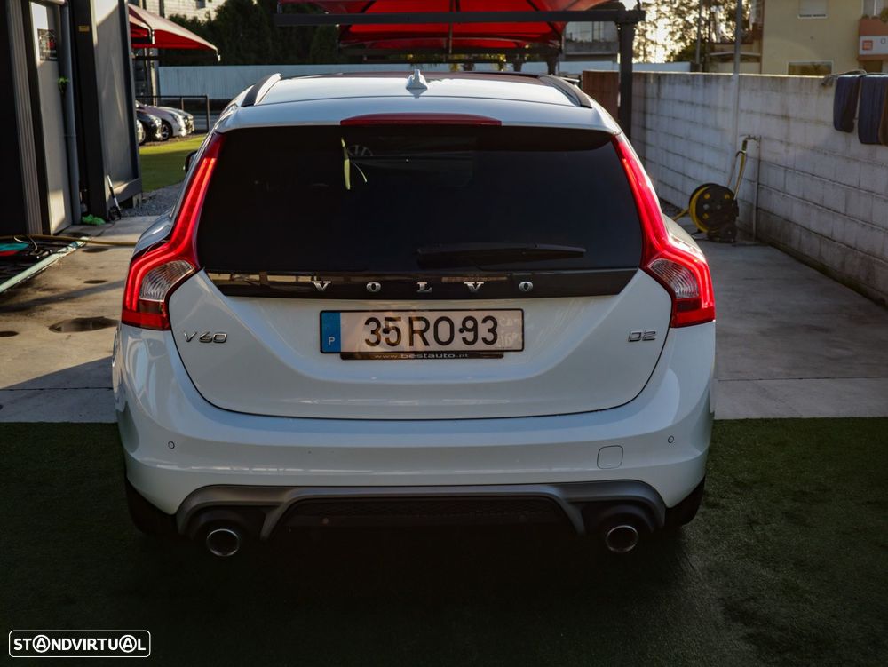 Volvo V60 2.0 D2 R-Design - 7