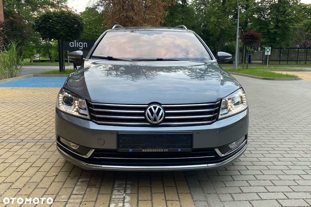 Volkswagen Passat 2.0 TDI DSG BlueMotion Technology Highline - 24