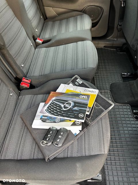 Opel Combo 1.5 CDTI Elite S&S - 8