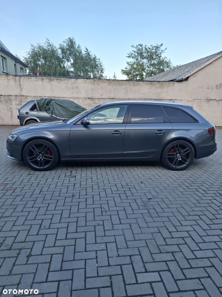 Audi A4 Avant 2.0 TDI - 9