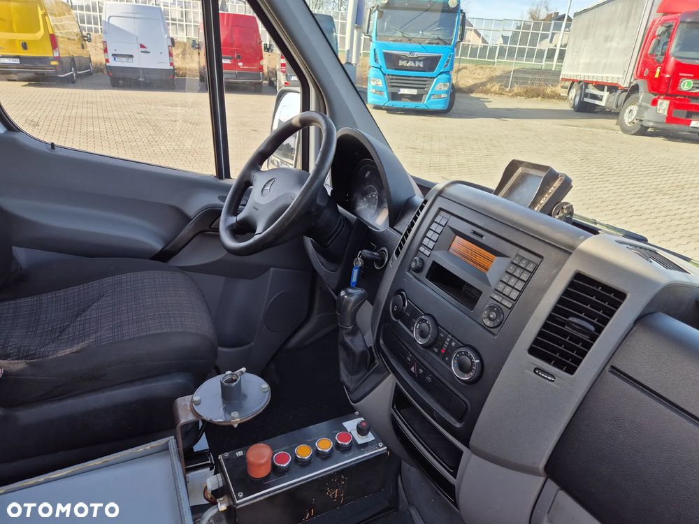 Mercedes-Benz Sprinter 316 CDi Automat / ŚMIECIARKA / ZGNIATARKA / WEBASTO / BEZWYPADKOWY / 1WŁ! - 18