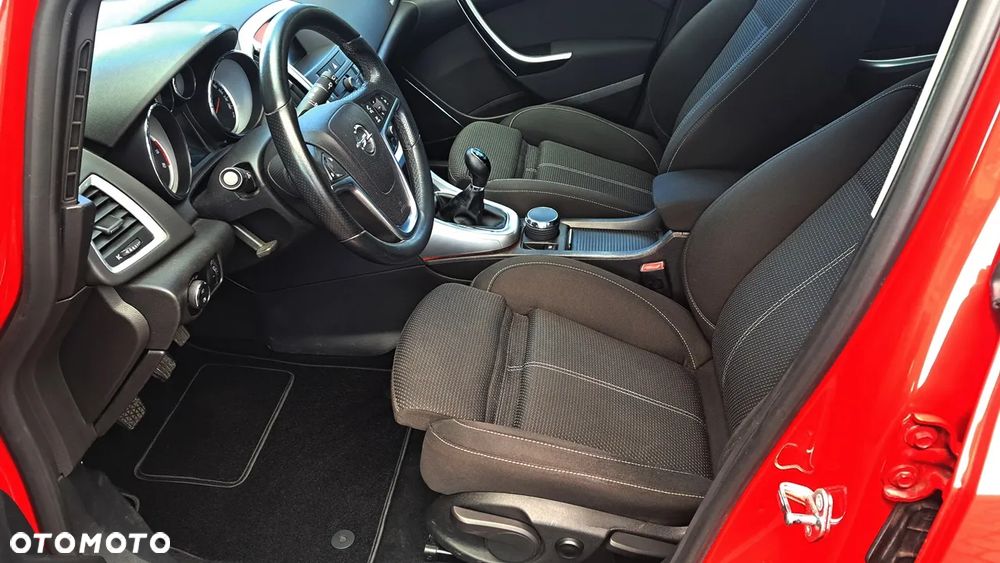 Opel Astra 1.4 Turbo Cosmo - 27