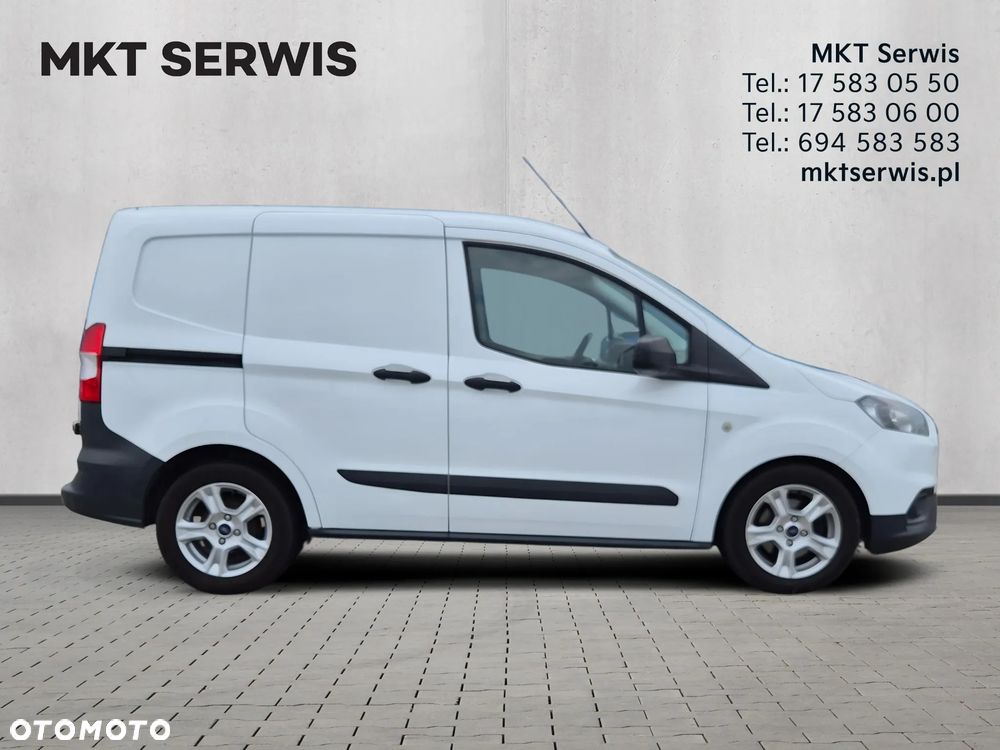 Ford Transit Courier - 6
