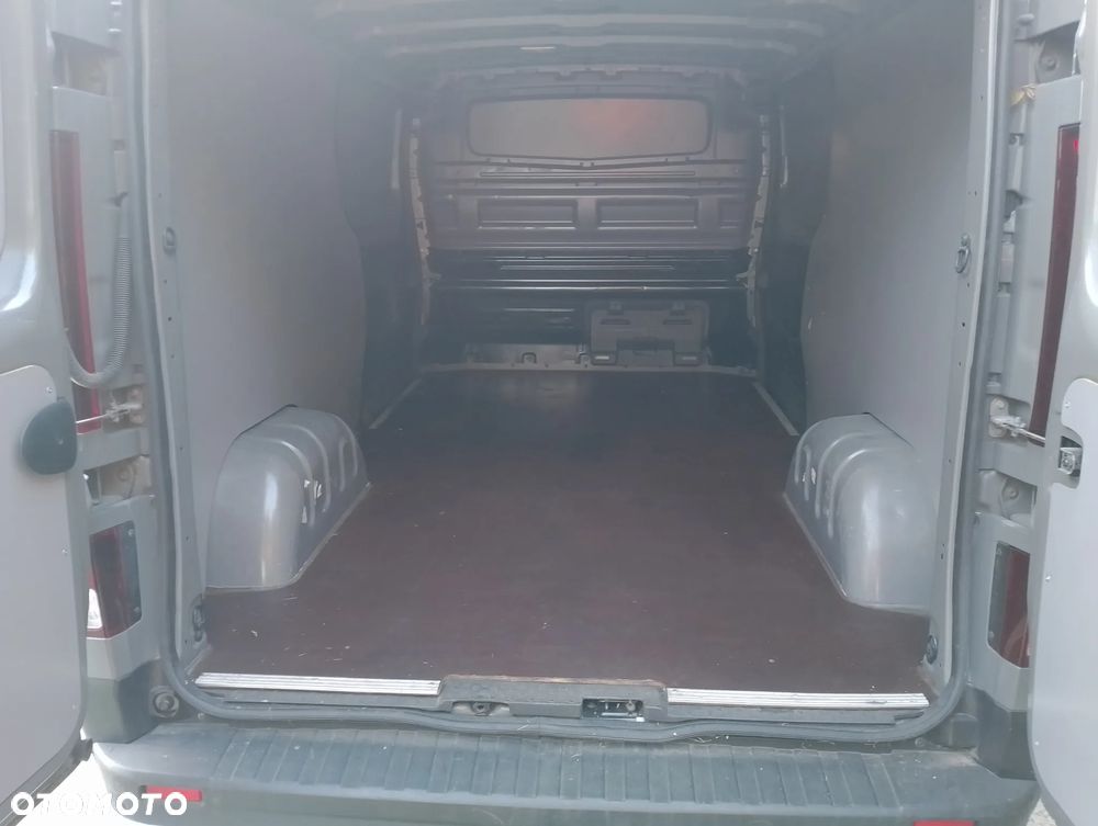 Nissan NV300 - 28