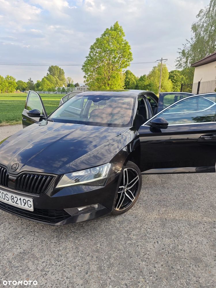 Skoda Superb 2.0 TSI Style DSG - 25