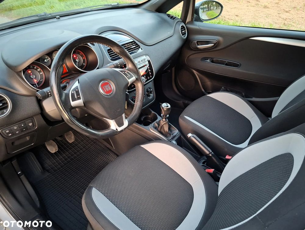Fiat Punto Evo 1.2 8V MyStyle - 17
