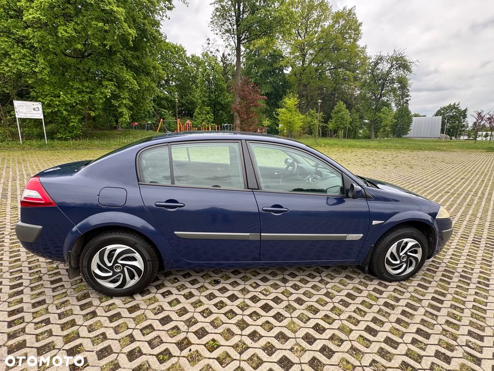 Renault Megane 1.5 dCi Confort Authentique - 16