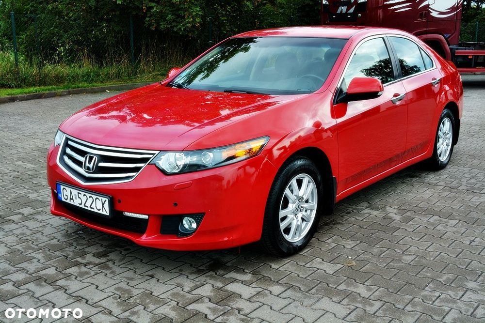 Honda Accord 2.0 Automatik Elegance - 1