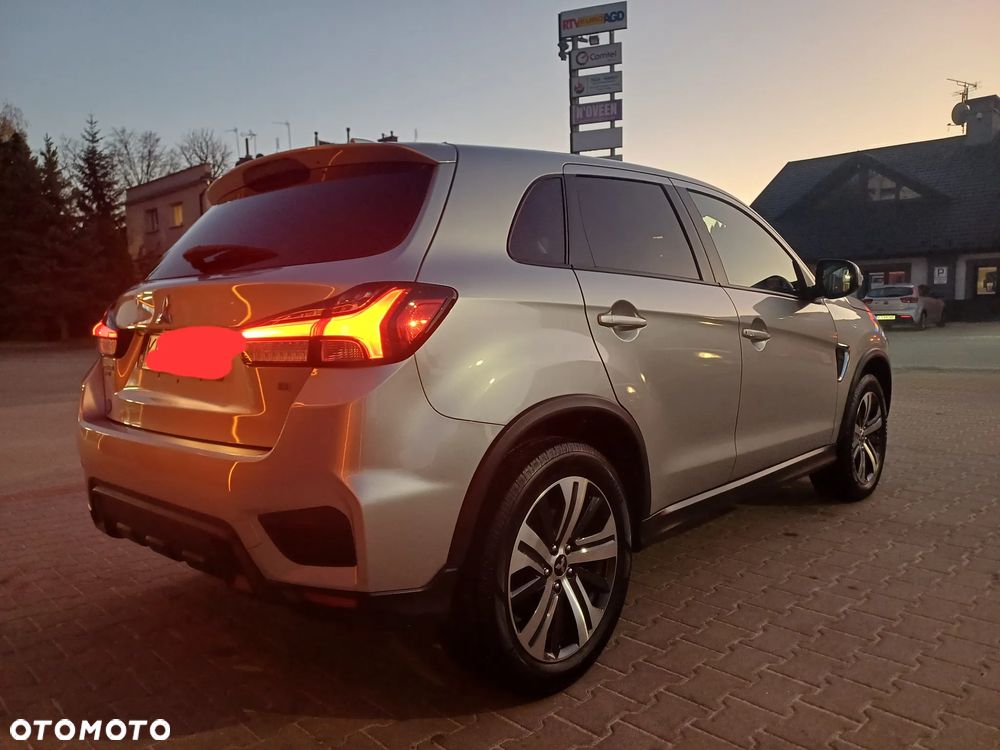 Mitsubishi Outlander 2.0 2WD CVT Spirit - 3