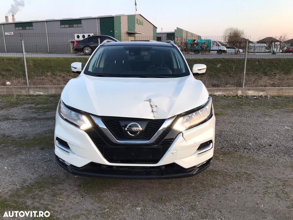 Nissan Qashqai 1.6 DCI DPF Start/Stop tekna - 9