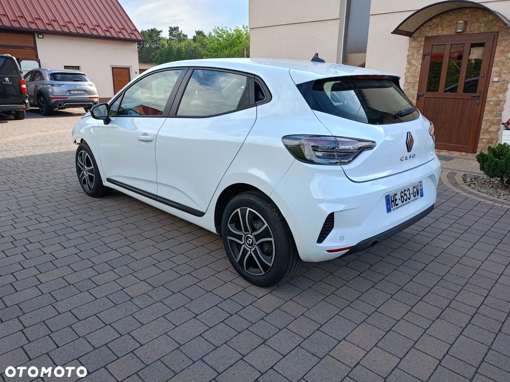 Renault Clio TCe 90 EVOLUTION - 3