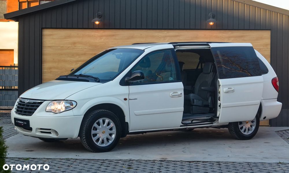 Chrysler Grand Voyager 3.3L LX - 6