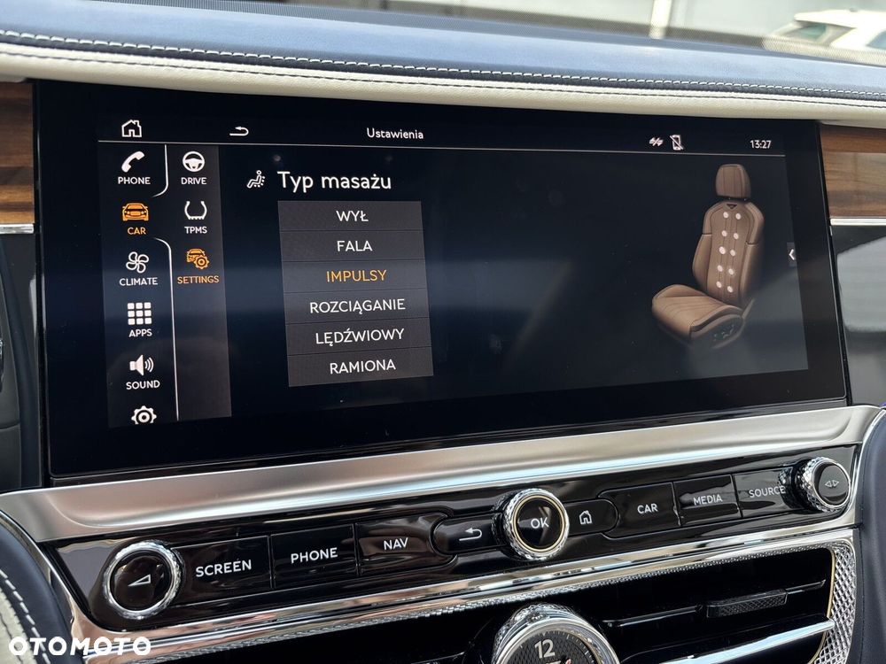 Bentley Flying Spur - 25